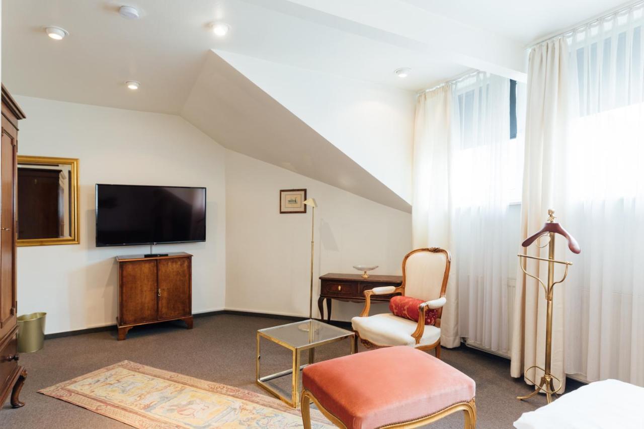 Das Kleine Hotel In Ruhiger Stadtlage Wiesbaden Eksteriør bilde